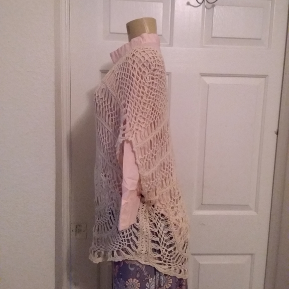 Charlotte Russe Top - Picture 5 of 14